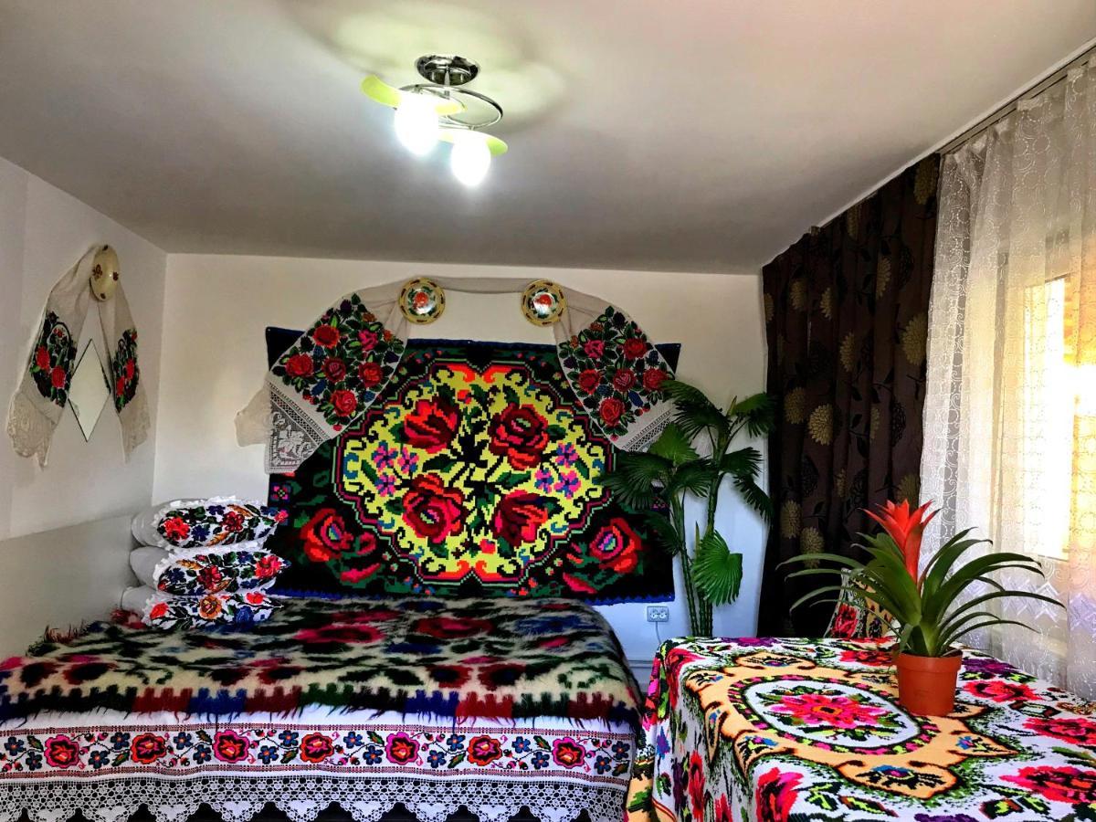 La Dory Apartment Satu Sugatag ภายนอก รูปภาพ
