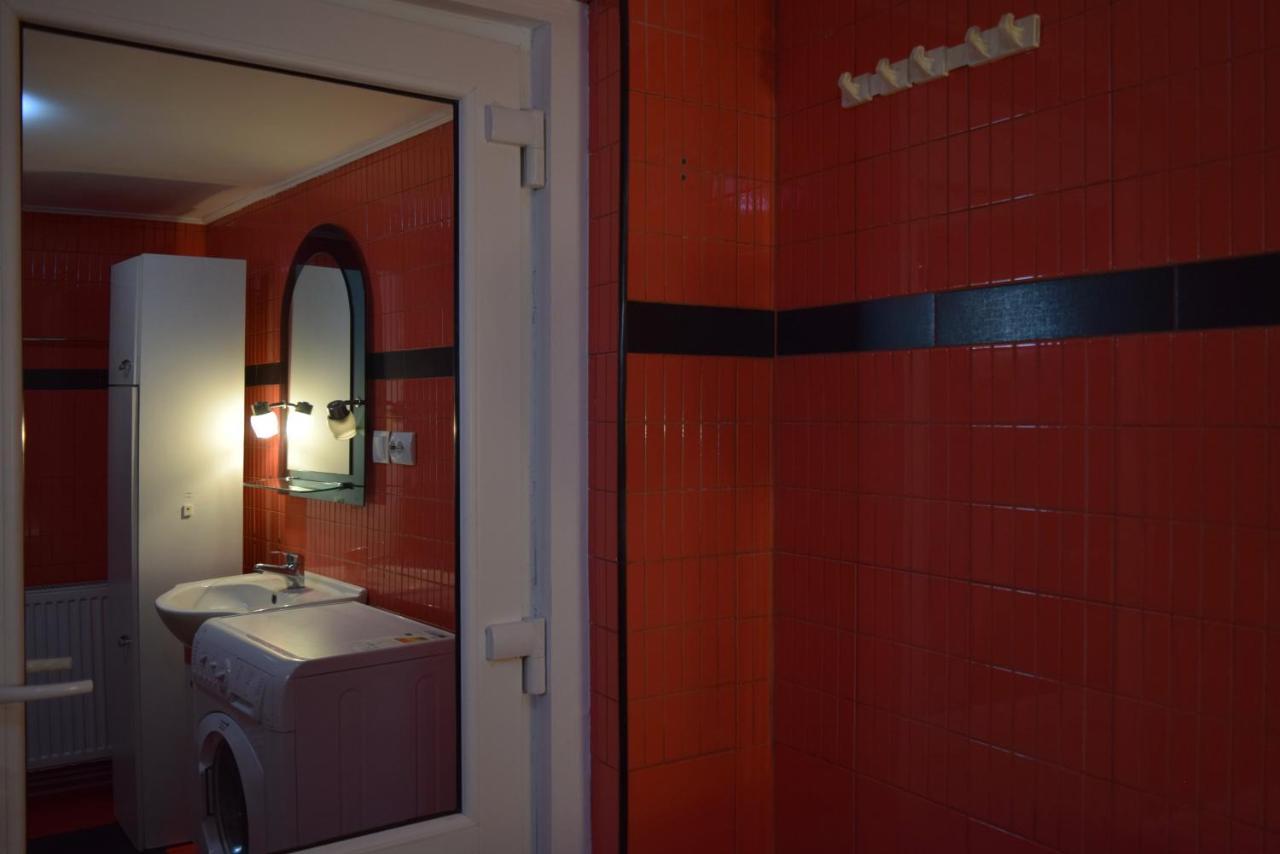 La Dory Apartment Satu Sugatag ภายนอก รูปภาพ