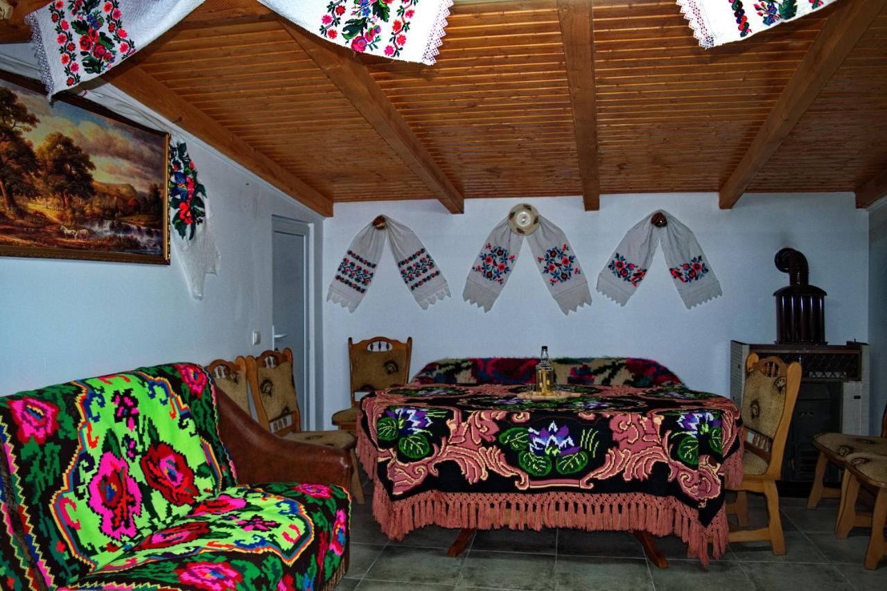 La Dory Apartment Satu Sugatag ภายนอก รูปภาพ