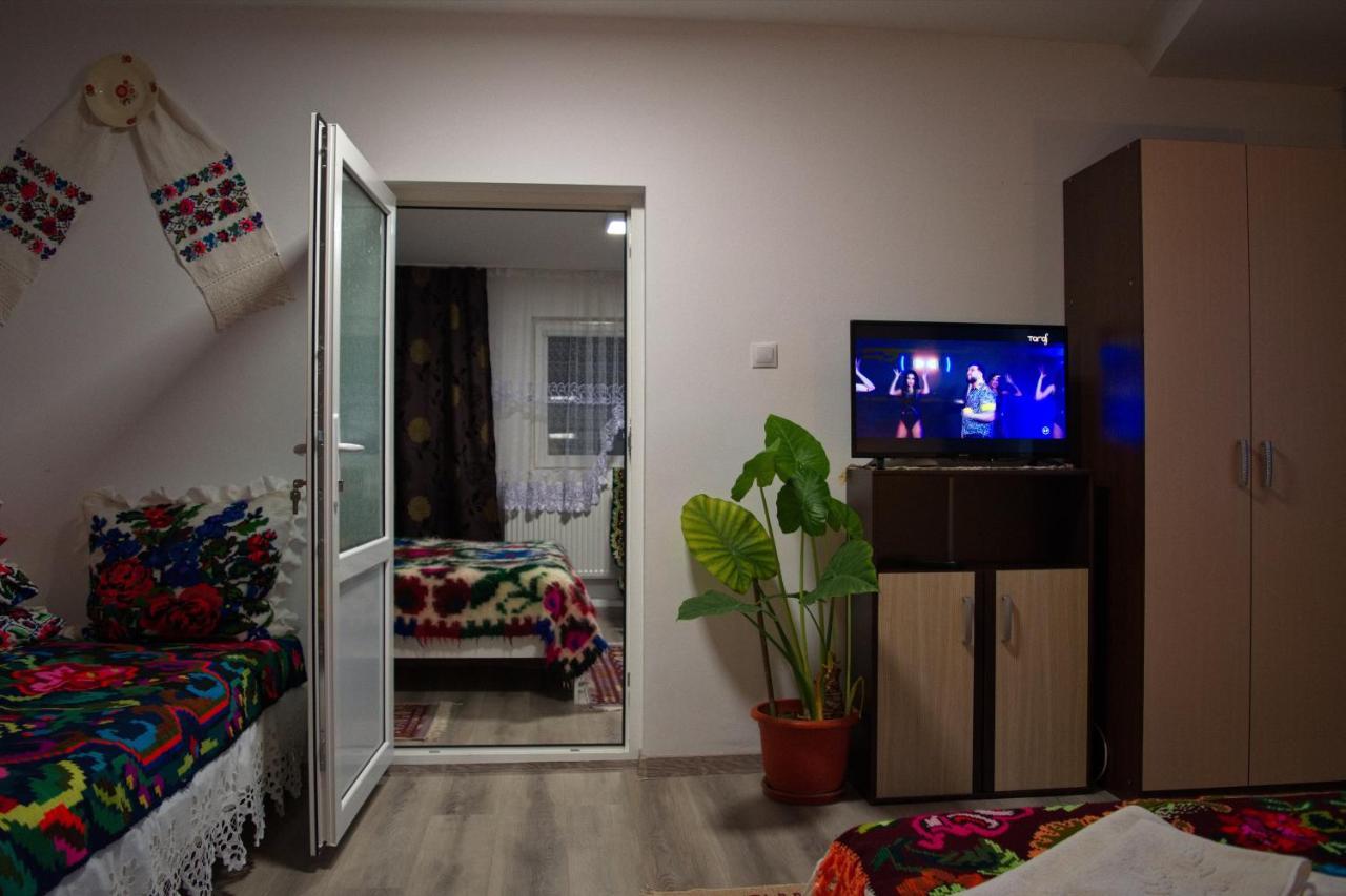 La Dory Apartment Satu Sugatag ภายนอก รูปภาพ