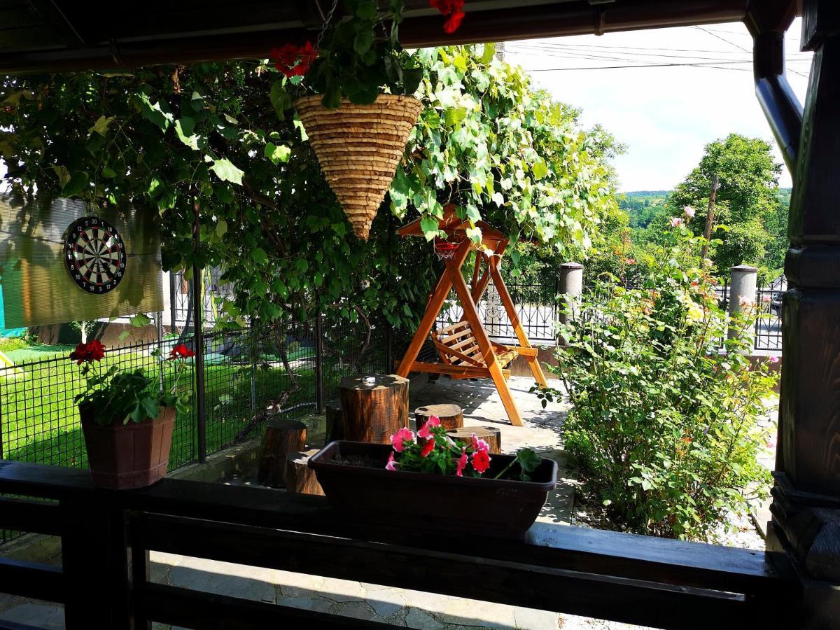 La Dory Apartment Satu Sugatag ภายนอก รูปภาพ